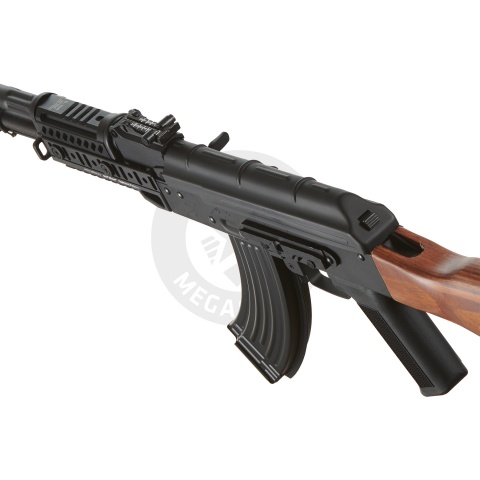 Lancer Tactical AK-Series AK-74M AEG Airsoft Rifle w/ Flash Hider ACW-272 Gas Tube Cover, ACW-273 Handguard, Wood Stock & SG-11B Mag - (Black)