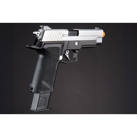 WE-Tech P-Virus Two-Tone Gas Blowback Airsoft Pistol (Color: Black & Silver)