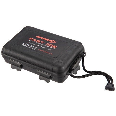 Opsmen FAST 302R WeaponLight 400-Lumen Flashlight for Picatinny Rail - BLACK