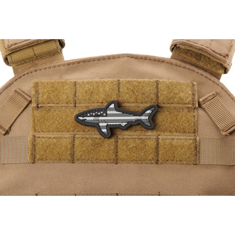 Shark with US Flag PVC Morale Patch (Color: Gray)