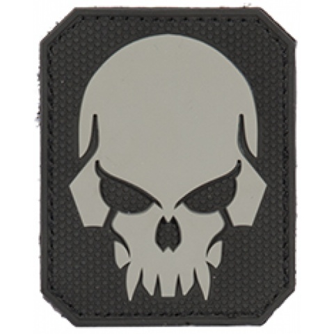 Airsoft Pirate Skull Rubber PVC Morale Patch - BLACK