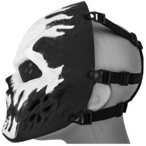 UK Arms Airsoft Full Face Metal Mesh Villain Mask - WHITE FLAMES