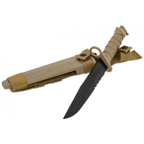 AMA Tactical Dummy Bayonet w/ Blade Cover for M4/M16 - TAN