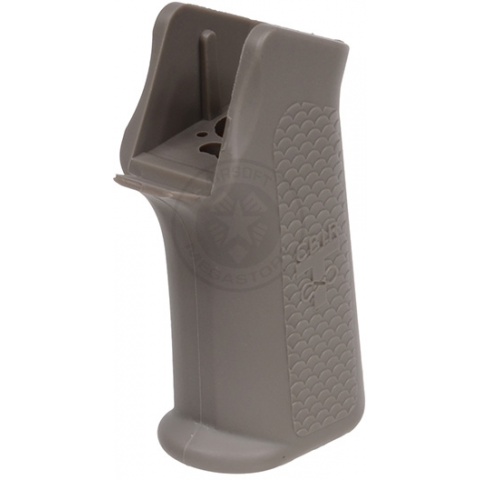 Madbull Airsoft Troy Battle Axe AEG Medium Motor Grip - DARK EARTH